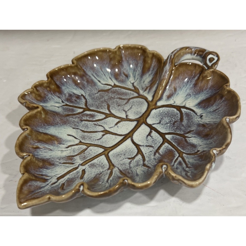 Vintage Woodland Drip Glaze Art Pottery Leaf Serving‎ Tray Trinket White Brown